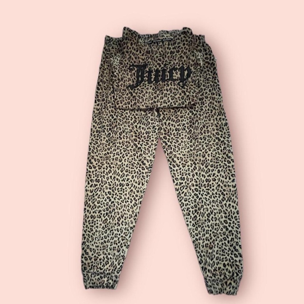juicy couture leopard / cheetah set velour